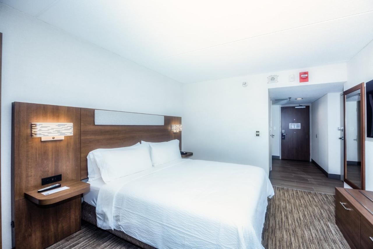 Holiday Inn Express Boston - Saugus, An Ihg Hotel Eksteriør billede